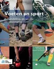 Dit boek helpt behandelaren om betere zorg te leveren aan sporters en hun voeten. Het geeft inzicht in aandachtspunten bij het behandelen van sportspecifieke voetklachten, in de behandelmogelijkheden van verschillende disciplines en in de mogelijkheden voor samenwerking. 